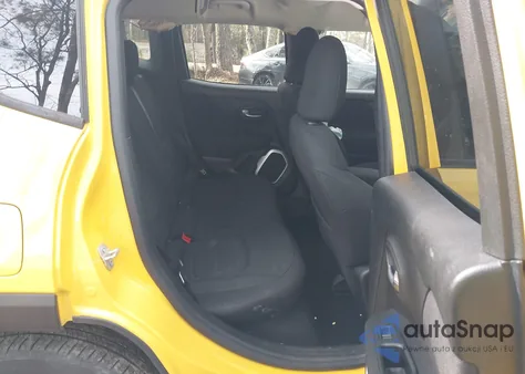 2018 Jeep Renegade Latitude Fwd z USA, uszkodzony, nr VIN ZACCJABB0JPJ30917